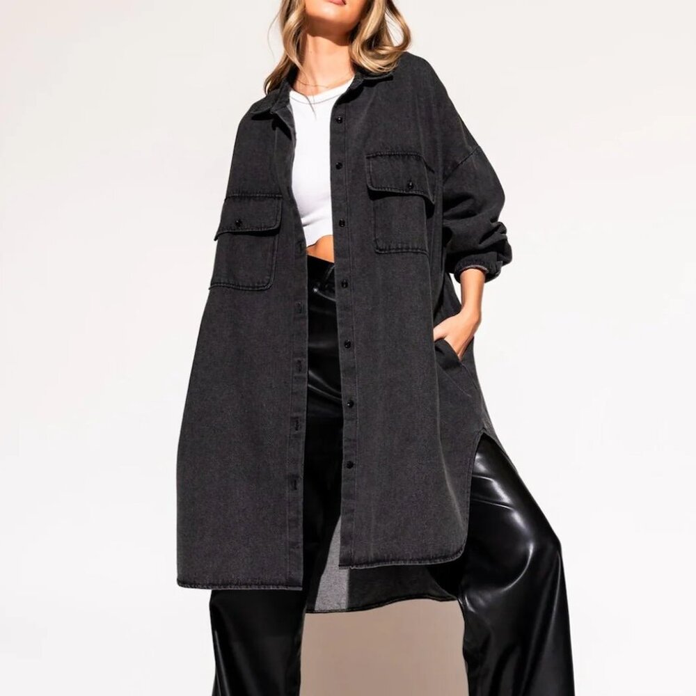 Dressed in Lala - Betty Denim Grunge Shirt Jacket in Black